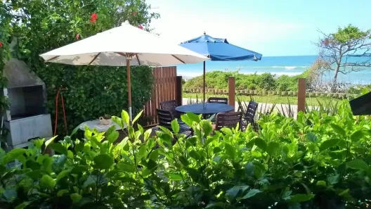Casa com 3 Quartos para alugar, 120m² no Bombas, Bombinhas