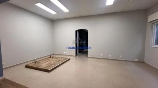 Sobrado com 3 Quartos para alugar, 150m² no Embaré, Santos
