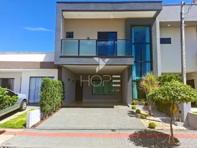 Casa de Condomínio com 3 Quartos à venda, 157m² no Heimtal, Londrina