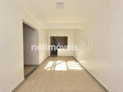 Casa com 3 Quartos para alugar, 97m² no Coração Eucarístico, Belo Horizonte