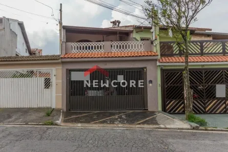Sobrado com 4 Quartos à venda, 125m² no Jardim Las Vegas, Santo André