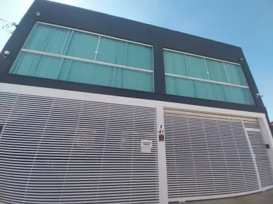 Sobrado com 4 Quartos à venda, 220m² no Ceilândia Sul, Brasília
