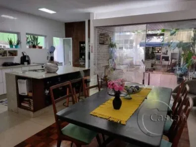 Sobrado com 5 Quartos à venda, 250m² no Aclimação, São Paulo