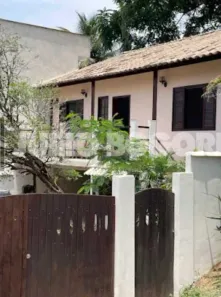Sobrado com 3 Quartos à venda, 220m² no Piratininga, Niterói