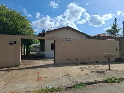 Casa com 3 Quartos à venda, 189m² no Loteamento Alphaville Residencial, Goiânia