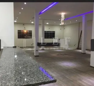Prédio Comercial à venda, 650m² no Rio Bonito, São Paulo
