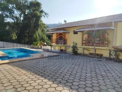 Sobrado com 4 Quartos à venda, 1000m² no Portão, Atibaia