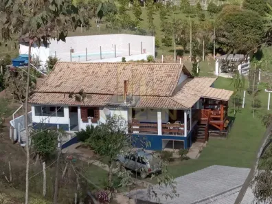 Fazenda/Sítio com 3 Quartos à venda, 24m² no , Marmelópolis