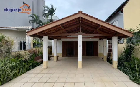 Casa com 3 Quartos para alugar, 117m² no Itaguá, Ubatuba