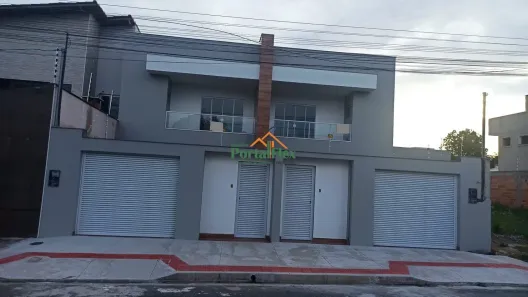 Casa com 3 Quartos para alugar, 180m² no Morada de Laranjeiras, Serra