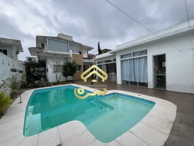 Casa com 3 Quartos à venda, 193m² no Pedra Branca, Palhoça