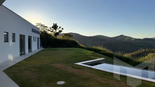 Casa de Condomínio com 4 Quartos à venda, 258m² no , Areal