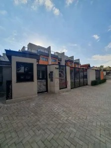 Casa de Condomínio com 3 Quartos para alugar, 135m² no Jardim das Paineiras, Campinas