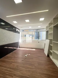 Sala Comercial à venda, 212m² no Centro, Florianópolis