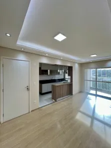 Apartamento com 2 Quartos para alugar, 75m² no Zona 02, Maringá