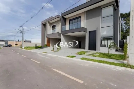 Sobrado com 3 Quartos à venda, 258m² no Aviação, São José dos Pinhais