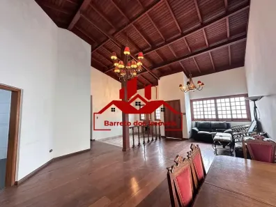 Casa com 3 Quartos à venda, 249m² no Sumarezinho, São Paulo