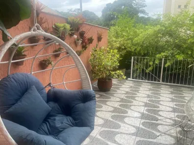 Casa com 2 Quartos à venda, 200m² no Itaipava, Petrópolis