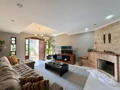 Sobrado com 4 Quartos à venda, 260m² no Vila Carlos Antônio Wilkens, Cachoeirinha