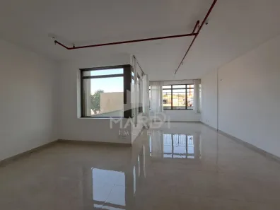 Sala Comercial à venda, 48m² no São Geraldo, Porto Alegre