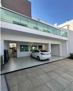 Casa com 4 Quartos à venda, 300m² no Vila Universal, Betim