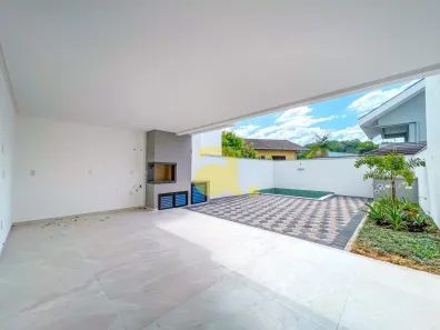 Sobrado com 3 Quartos à venda, 246m² no Escola Agrícola, Blumenau