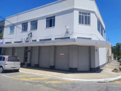Ponto Comercial para alugar, 150m² no Centro, Macaé