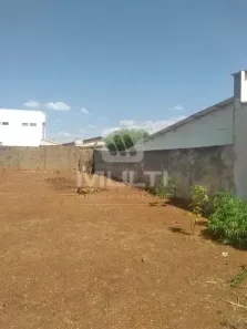 Lote/Terreno com 1 Quarto à venda, 300m² no Custódio Pereira, Uberlândia