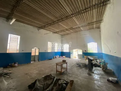 Sala Comercial para alugar, 253m² no Santa Terezinha, Piracicaba
