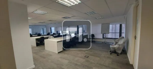 Sala Comercial para alugar, 170m² no Vila Olímpia, São Paulo