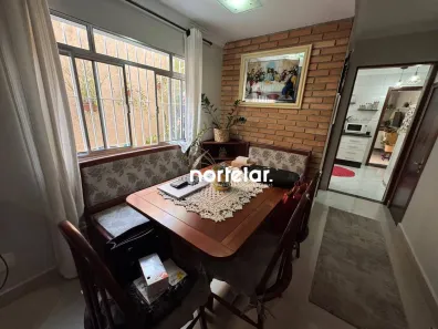 Sobrado com 3 Quartos à venda, 127m² no Conjunto Residencial Vista Verde, São Paulo