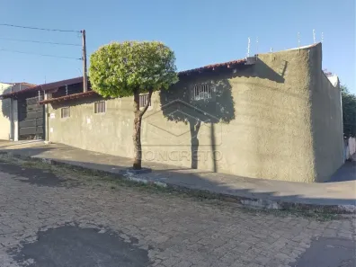 Casa com 3 Quartos à venda, 226m² no Vila Nova Santa Luzia, Bauru