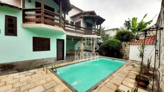 Casa com 5 Quartos à venda, 430m² no Camboinhas, Niterói