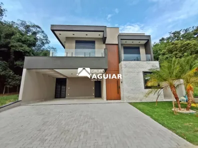 Sobrado com 3 Quartos à venda, 215m² no Vila Nova Louveira, Louveira