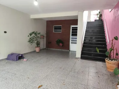 Casa de Condomínio com 3 Quartos à venda, 230m² no Jardim Olympia, São Paulo