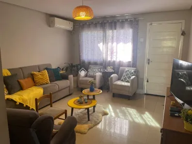 Sobrado com 2 Quartos à venda, 90m² no Nossa Senhora das Graças, Canoas