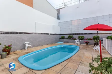 Casa com 4 Quartos à venda, 413m² no Chácara das Pedras, Porto Alegre
