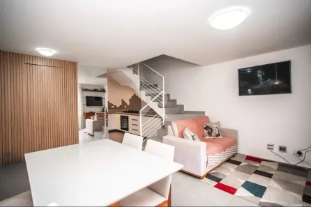 Casa com 3 Quartos à venda, 109m² no Santa Felicidade, Curitiba