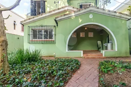 Sobrado com 3 Quartos à venda, 450m² no Pacaembu, São Paulo