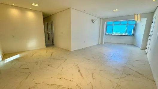 Apartamento com 3 Quartos à venda, 135m² no Cocó, Fortaleza
