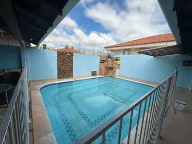 Casa com 5 Quartos à venda, 234m² no Jardim Itália, Cuiabá