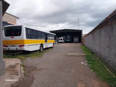 Prédio Comercial à venda, 1050m² no Setor de Materiais de Construção, Brasília