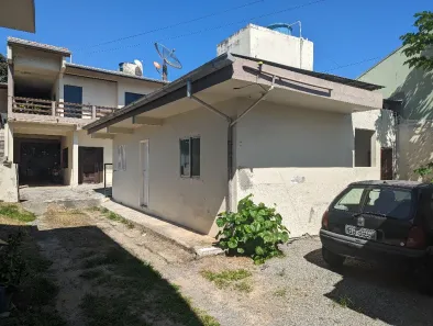 Casa de Condomínio com 2 Quartos para alugar, 60m² no CENTRO, Garopaba