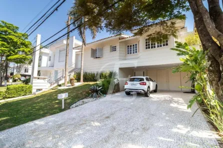 Casa de Condomínio com 4 Quartos para alugar, 390m² no Alphaville, Santana de Parnaíba