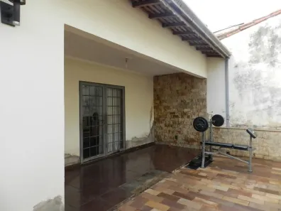 Sobrado com 4 Quartos para venda ou aluguel, 238m² no DAE, Campinas