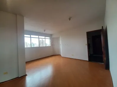 Apartamento com 3 Quartos para alugar, 70m² no Centro, Londrina