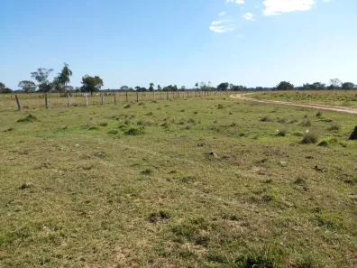 Fazenda/Sítio com 2 Quartos à venda, 162000m² no Centro, Rondonópolis