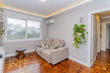 Apartamento com 3 Quartos à venda, 75m² no Petrópolis, Porto Alegre