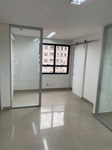 Sala Comercial para venda ou aluguel, 84m² no Liberdade, São Paulo