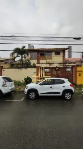 Casa com 4 Quartos para alugar, 335m² no Caminho das Árvores, Salvador